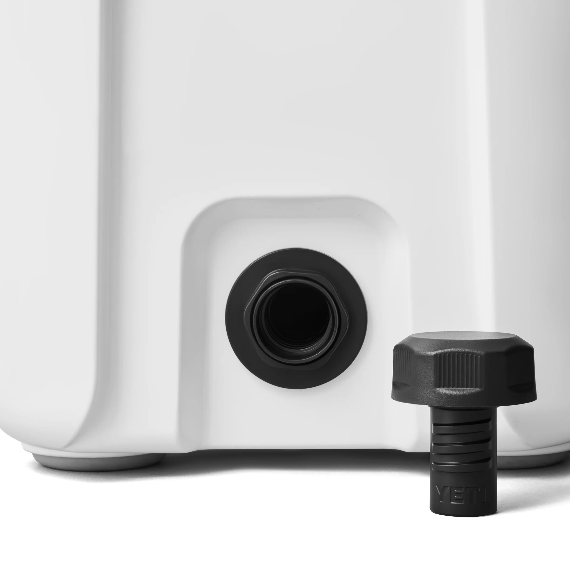 Roadie® 15 Hard Cooler - Image 36